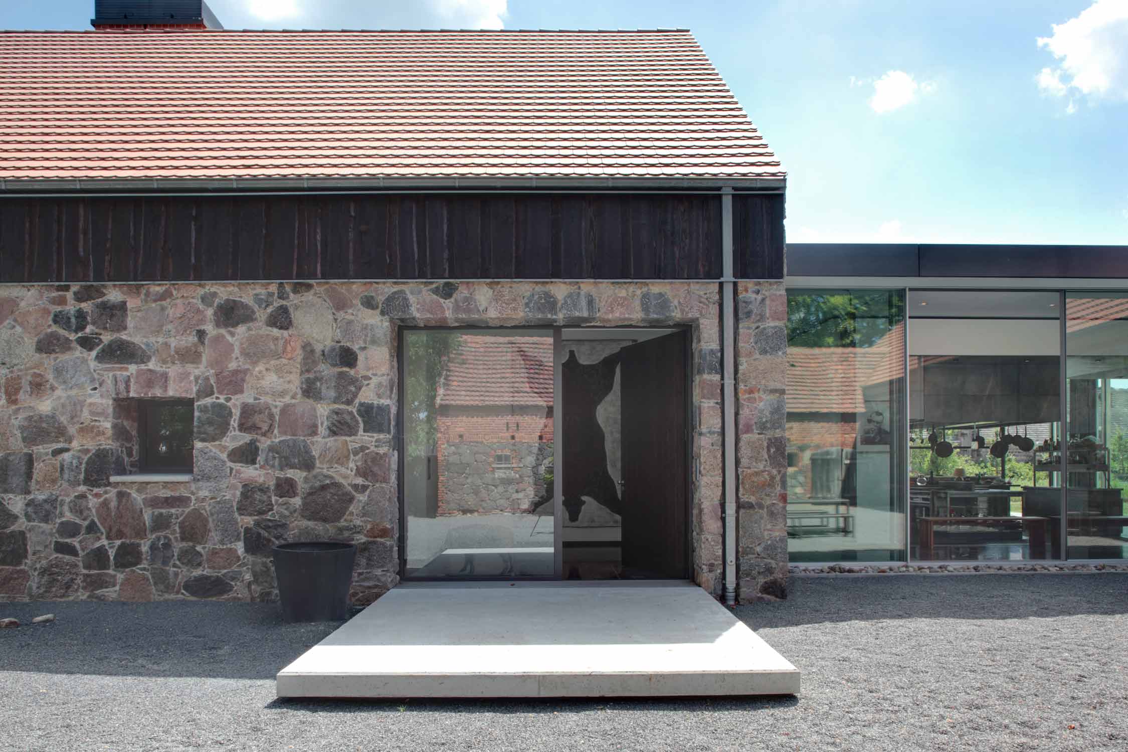 Vierseithof Oberbarnim - Bild 2